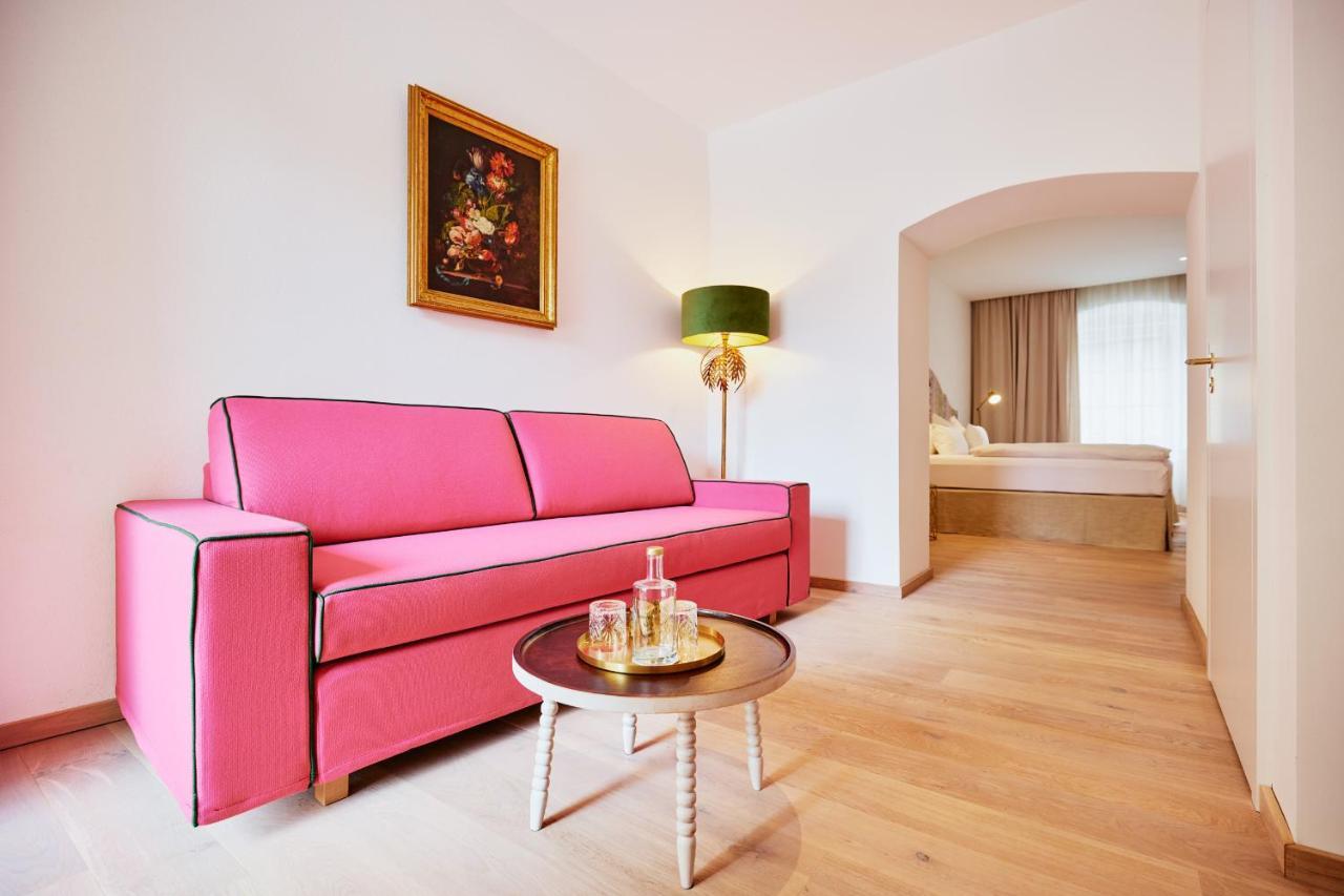 Boutiquehotel Zum Goldenen Hirschen Gmunden Esterno foto