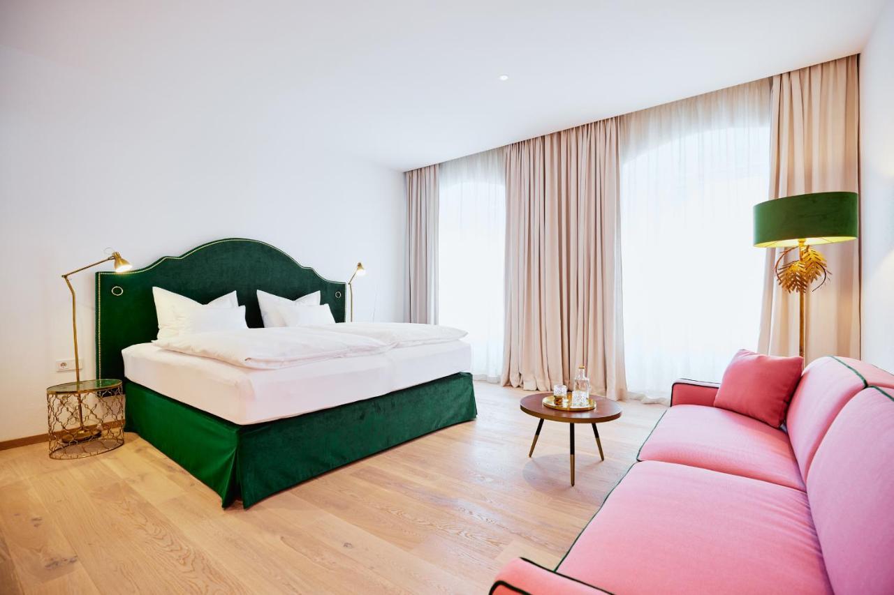 Boutiquehotel Zum Goldenen Hirschen Gmunden Esterno foto