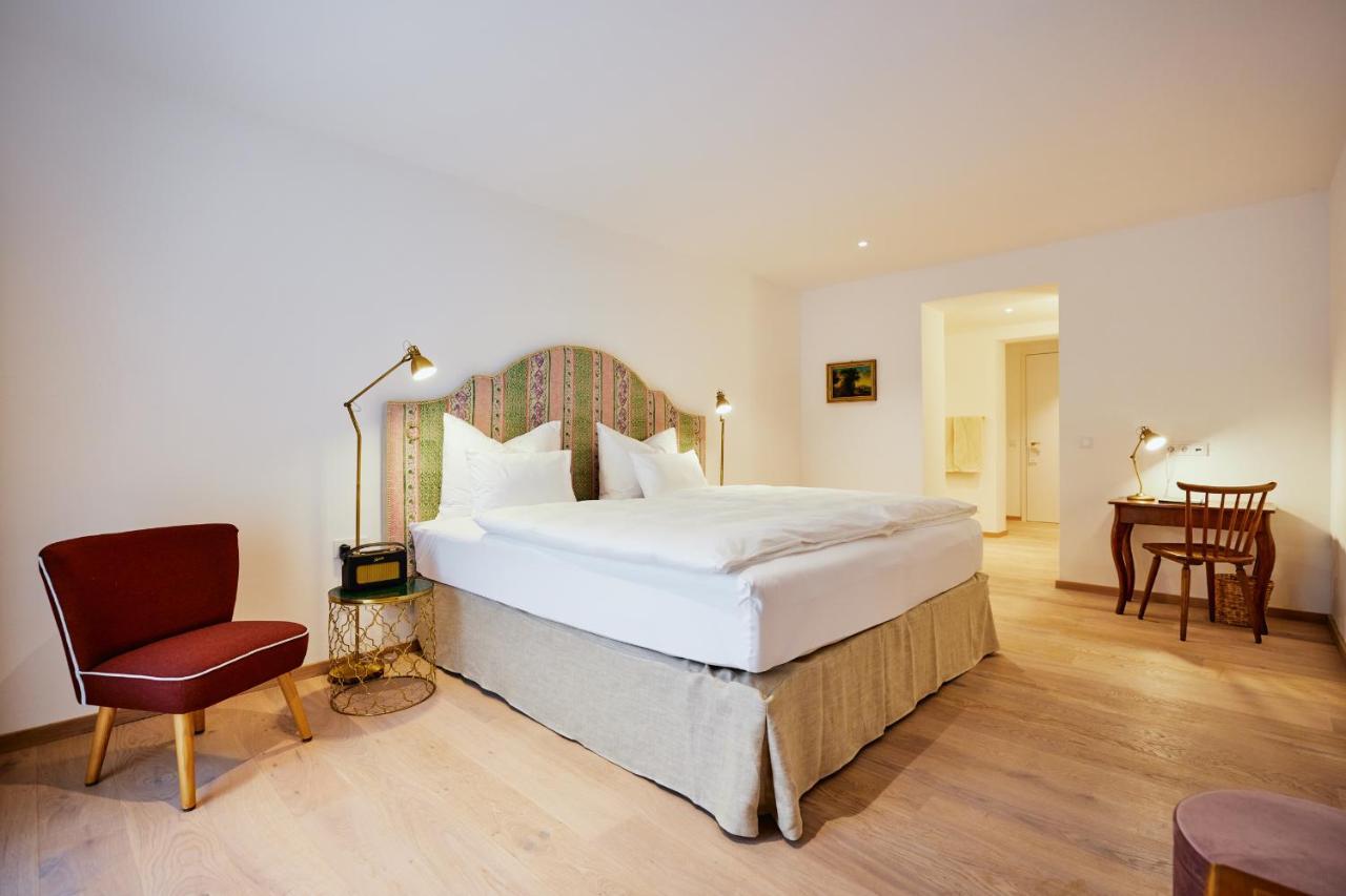 Boutiquehotel Zum Goldenen Hirschen Gmunden Esterno foto