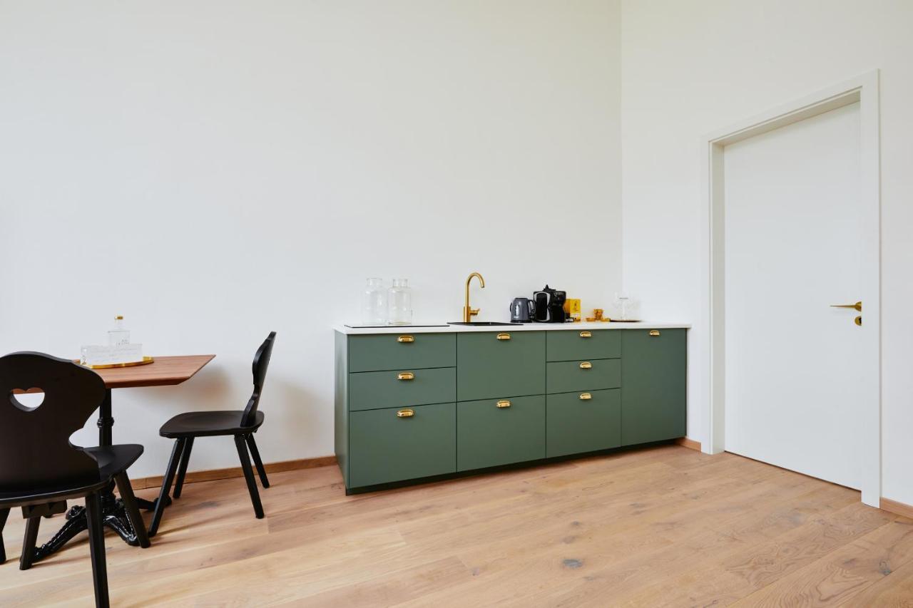 Boutiquehotel Zum Goldenen Hirschen Gmunden Esterno foto
