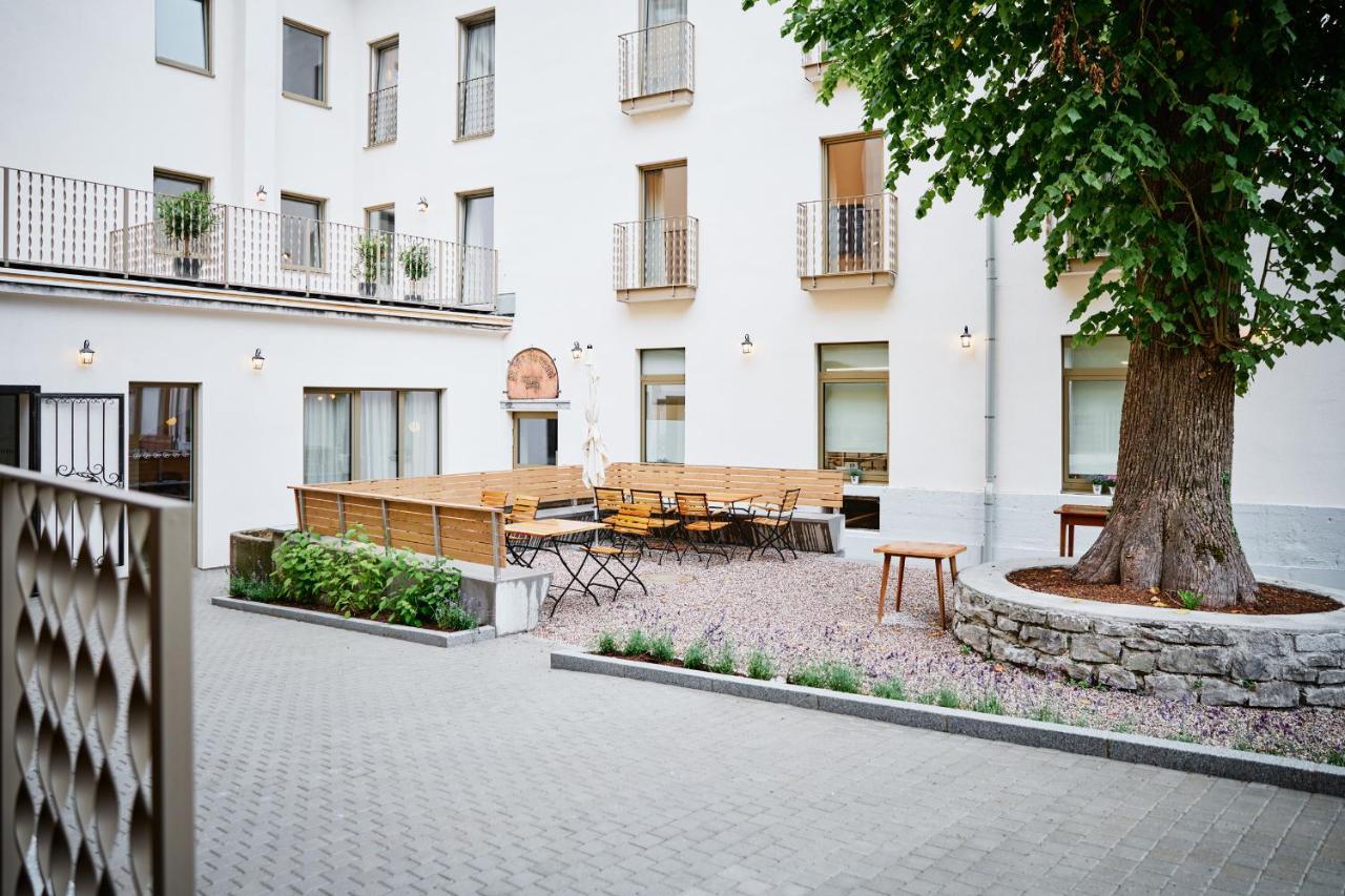 Boutiquehotel Zum Goldenen Hirschen Gmunden Esterno foto