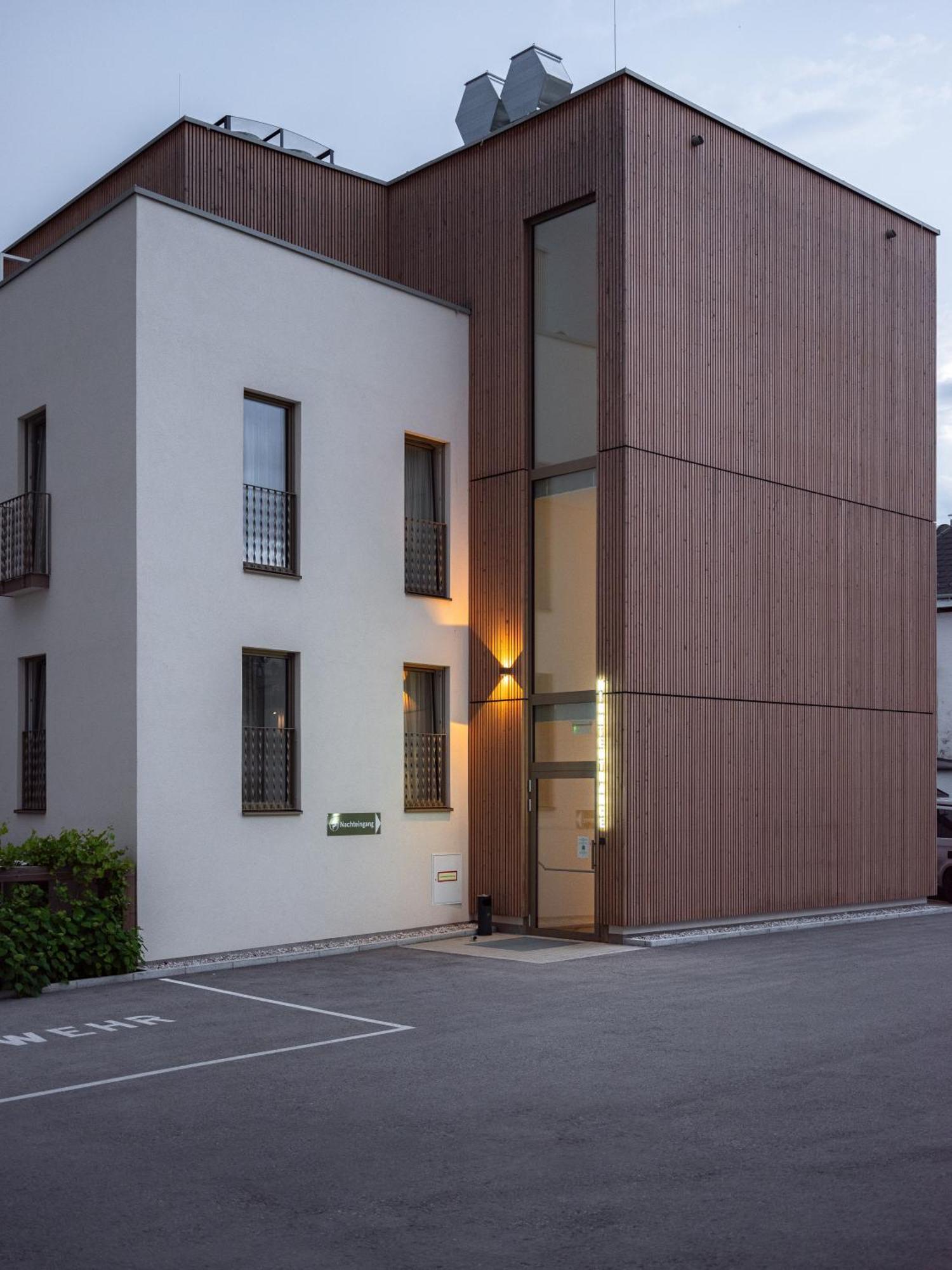 Boutiquehotel Zum Goldenen Hirschen Gmunden Esterno foto