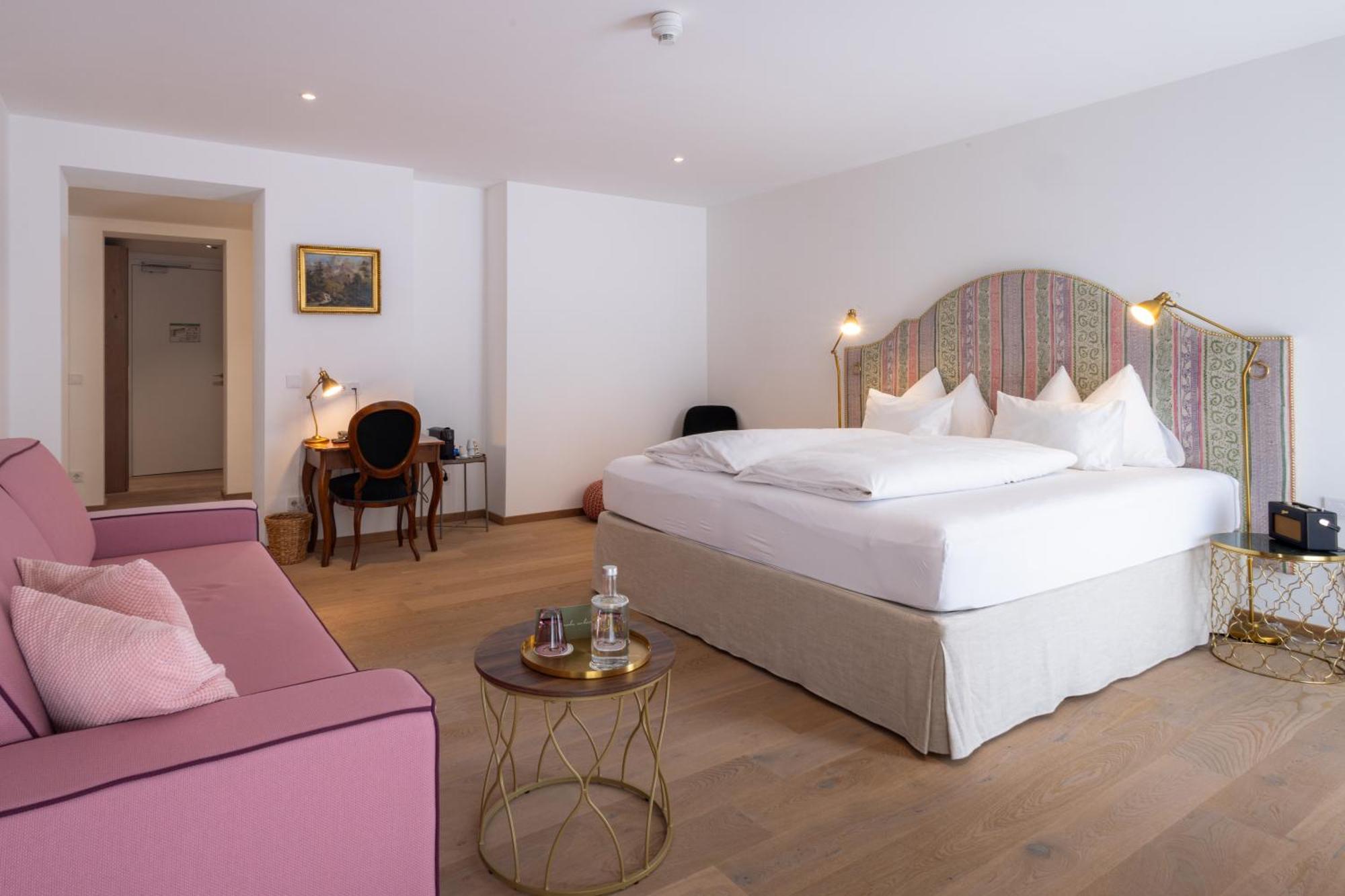 Boutiquehotel Zum Goldenen Hirschen Gmunden Esterno foto